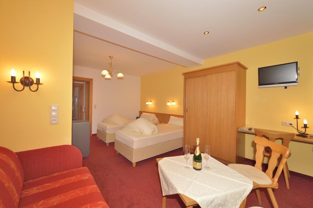 Hotel Garni Viktoria St. Anton am Arlberg Exterior foto