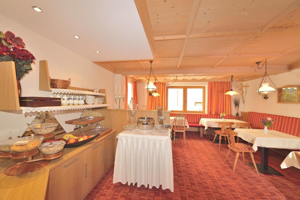 Hotel Garni Viktoria St. Anton am Arlberg Exterior foto
